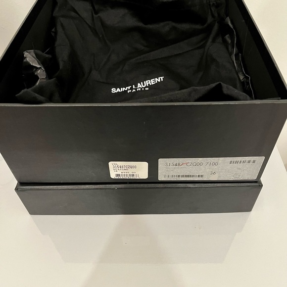 Yves Saint Laurent Gold lizard Platform stilettos. Size 36. - Picture 7 of 10